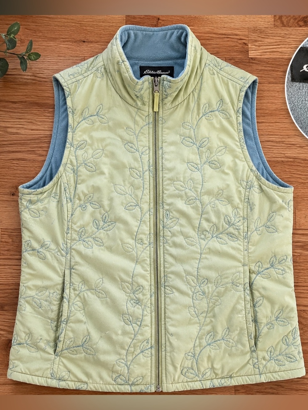 Eddie Bauer Women’s M Embroidered Quilted Fleece Lined Vest